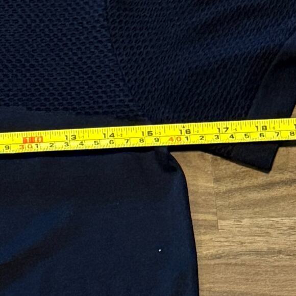 Varley Black Mesh Nylon Crop Top Womens S/M Athleisure Activewear NWOT - Picture 8 of 9